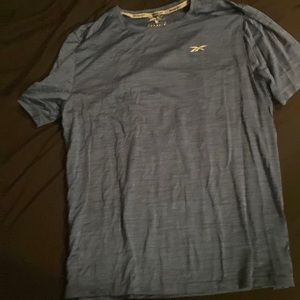 Mens Reebok athletic tshirt